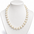 Wit-Gouden Parelketting 12 mm – Golden Pearl